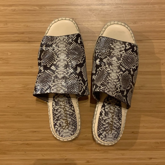 Splendid SnakeSkin Espadrilles - Picture 1 of 6